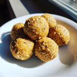 No-Bake Cat Treat Balls - Tasty